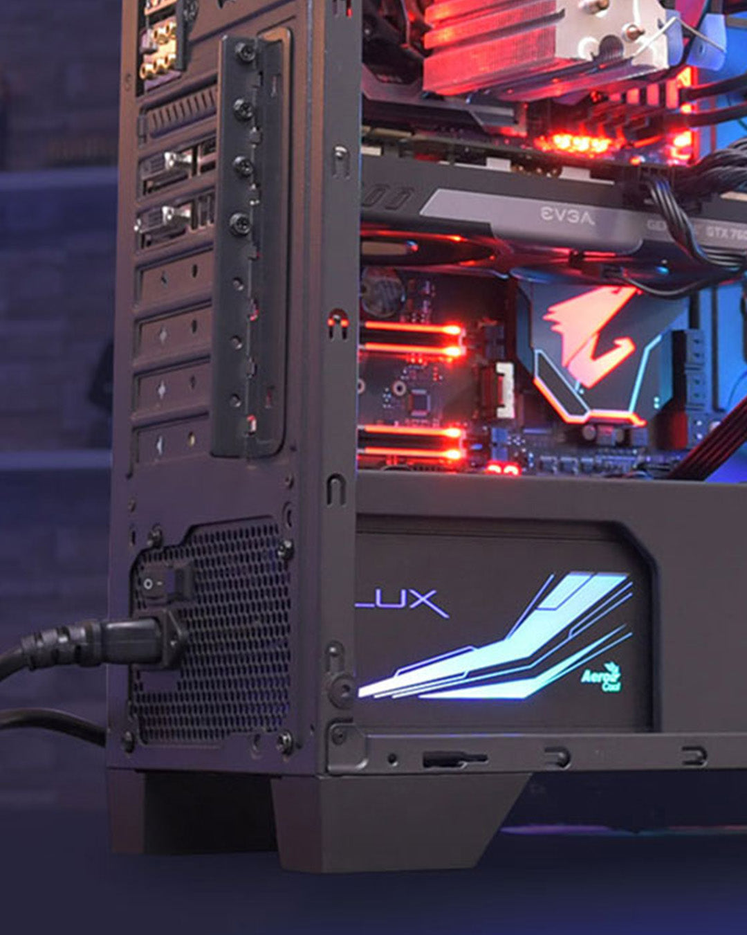 Aero Cool LUX RGB 550W Power Supply Unit